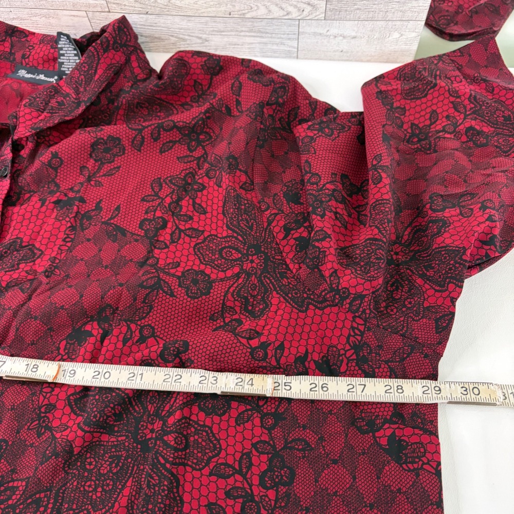 Maggie Barnes Blouse Women 3X Red Black Floral Lace Print Button Front 3/4 Slv - Picture 6 of 7